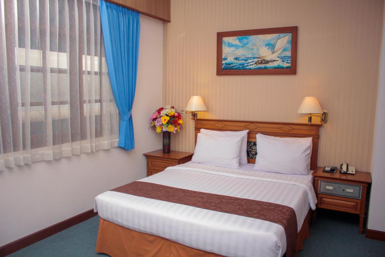 Sapta Nawa Resort 1 Gresik Εξωτερικό φωτογραφία