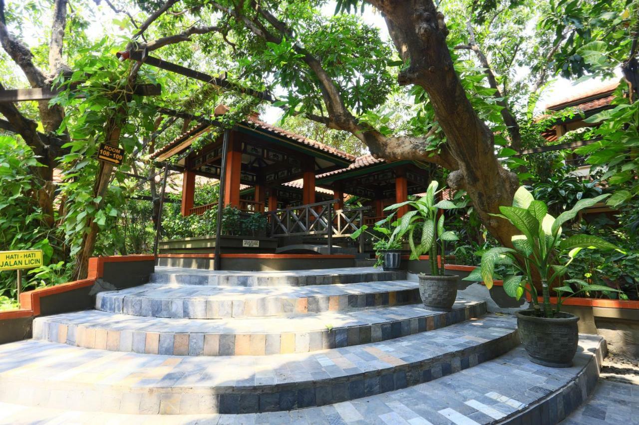 Sapta Nawa Resort 1 Gresik Εξωτερικό φωτογραφία